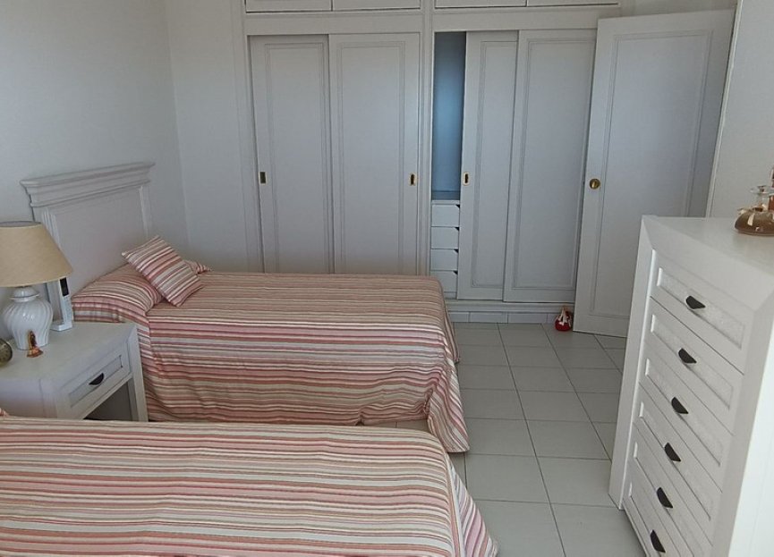 Resale - Apartment - Middle Floor Apartment - Marbella - Marbella Centro