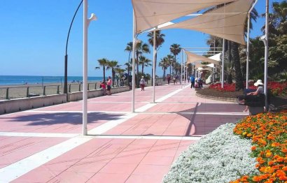 Resale - Apartment - Middle Floor Apartment - Estepona - Estepona Centro