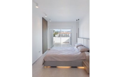 Resale - Apartment - Penthouse - Marbella - Puerto Banús