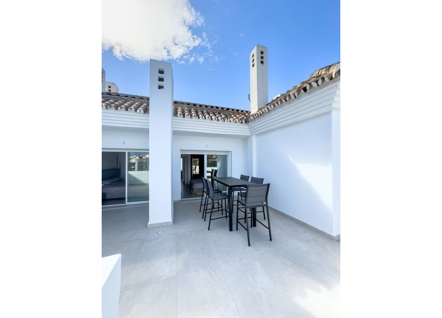 Resale - Apartment - Penthouse - Marbella - Puerto Banús