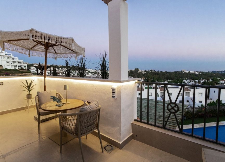 Resale - Apartment - Penthouse - Marbella - Nueva Andalucia