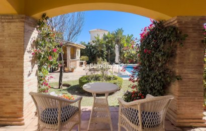 Resale - House - Semi-Detached House - Marbella - Marbella Centro