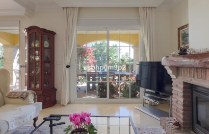 Resale - House - Semi-Detached House - Marbella - Marbella Centro