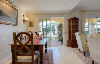 Resale - House - Semi-Detached House - Marbella - Marbella Centro