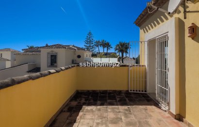 Resale - House - Semi-Detached House - Marbella - Marbella Centro