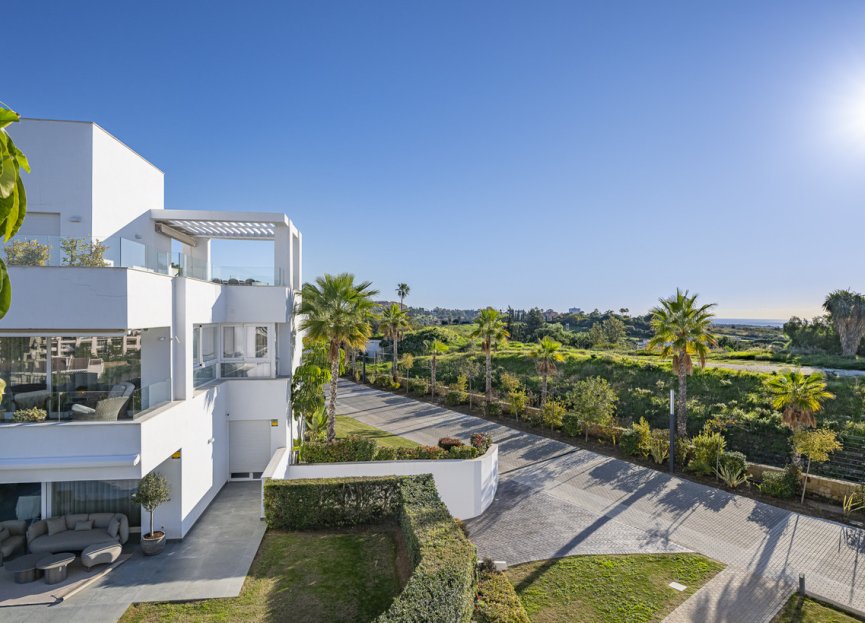 Resale - Apartment - Penthouse - Benahavís - La Quinta