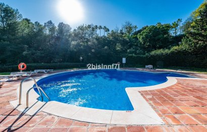 Resale - Apartment - Middle Floor Apartment - Marbella - Elviria