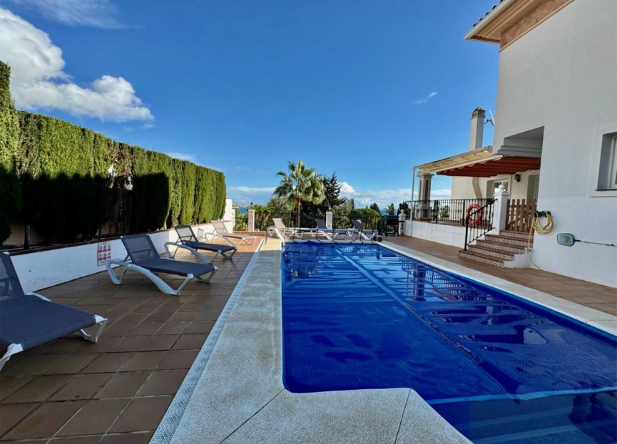 Resale - House - Detached Villa - Mijas - La Cala De Mijas