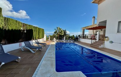 Resale - House - Detached Villa - Mijas - La Cala De Mijas