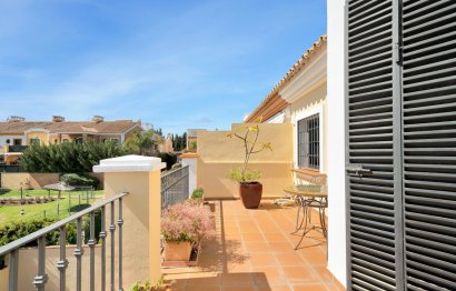 Resale - House - Townhouse - Marbella - Guadalmina Alta