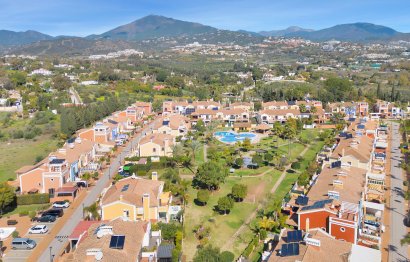 Resale - House - Townhouse - Marbella - Guadalmina Alta