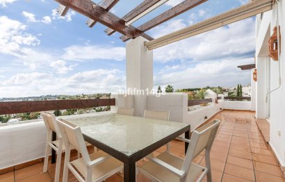 Resale - Apartment - Penthouse - Marbella - Nueva Andalucia