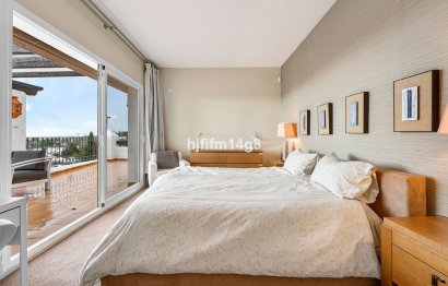 Resale - Apartment - Penthouse - Marbella - Nueva Andalucia