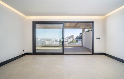 Resale - Apartment - Ground Floor Apartment - Marbella - Nueva Andalucia