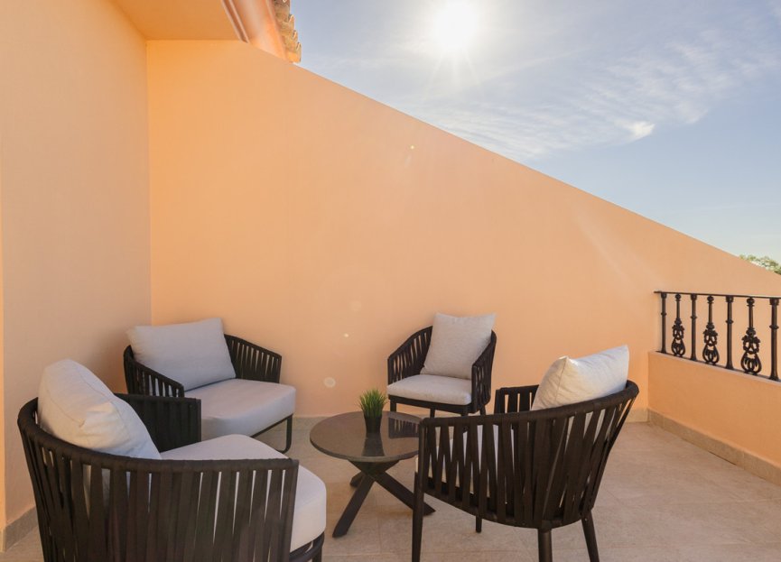 Resale - Apartment - Penthouse - Marbella - Nueva Andalucia