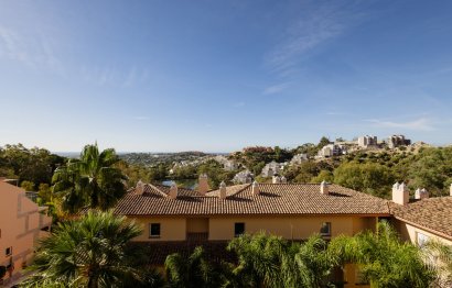 Resale - Apartment - Penthouse - Marbella - Nueva Andalucia