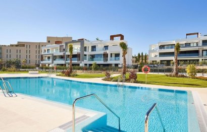 Resale - Apartment - Middle Floor Apartment - Estepona - New Golden Mile