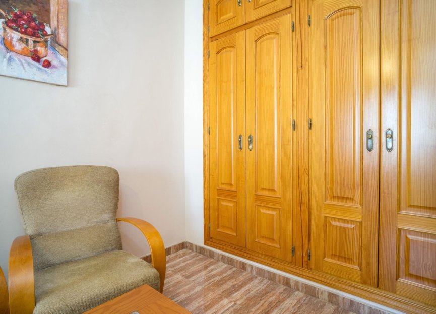 Resale - Apartment - Top Floor Apartment - Estepona - Estepona Centro