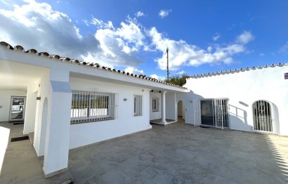 Resale - House - Detached Villa - Mijas - El Faro