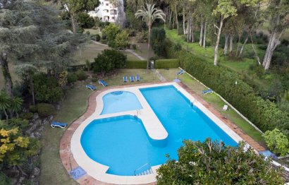 Resale - Apartment - Ground Floor Apartment - Marbella - Nueva Andalucia