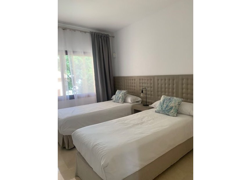 Resale - Apartment - Middle Floor Apartment - Marbella - San Pedro De Alcantara