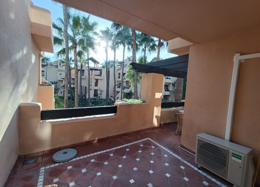 Resale - Apartment - Middle Floor Apartment - Marbella - San Pedro De Alcantara