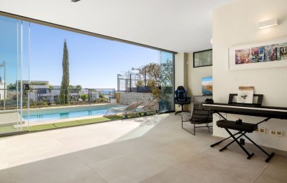 Resale - House - Semi-Detached House - Marbella - Cabopino