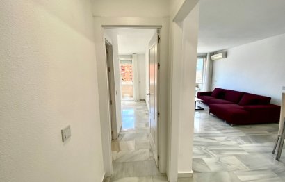 Resale - Apartment - Middle Floor Apartment - Estepona - Estepona Centro