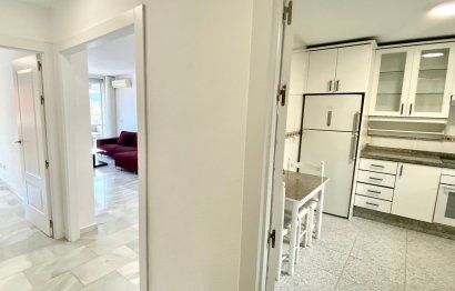 Resale - Apartment - Middle Floor Apartment - Estepona - Estepona Centro