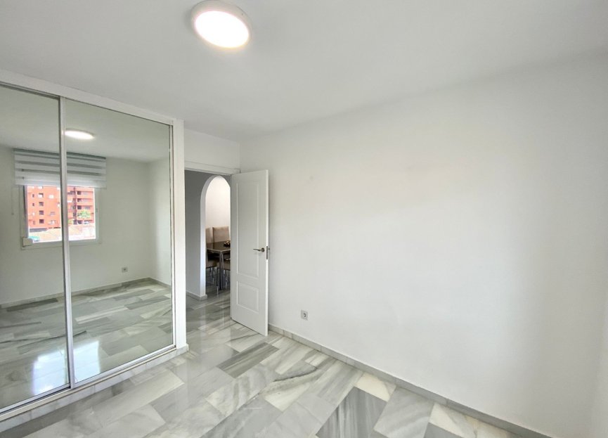 Reventa - Apartment - Middle Floor Apartment - Estepona - Estepona Centro