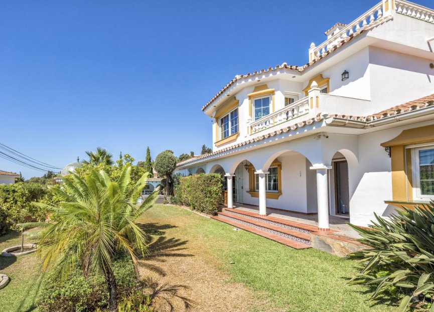 Resale - House - Detached Villa - Benalmádena - Benalmadena Costa