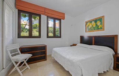 Resale - House - Townhouse - Benahavís - Benahavís Centro