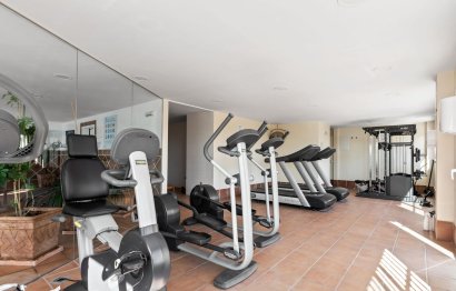 Resale - Apartment - Ground Floor Apartment - Estepona - Atalaya