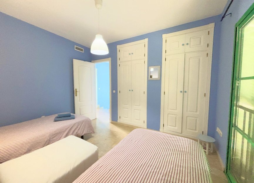 Resale - Apartment - Ground Floor Apartment - Casares - Casares Centro