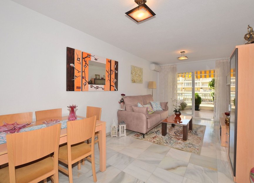 Resale - Apartment - Middle Floor Apartment - Fuengirola - Los Boliches