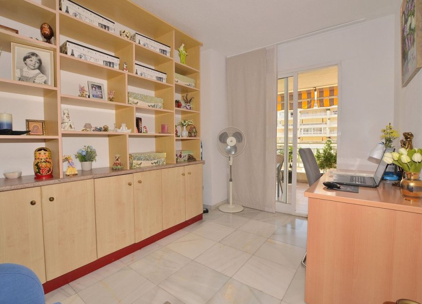 Resale - Apartment - Middle Floor Apartment - Fuengirola - Los Boliches