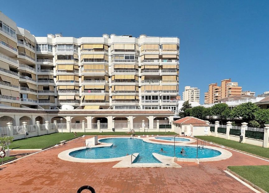 Resale - Apartment - Middle Floor Apartment - Fuengirola - Los Boliches