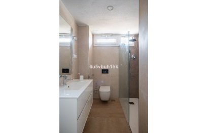 Resale - Apartment - Middle Floor Apartment - Fuengirola - Carvajal