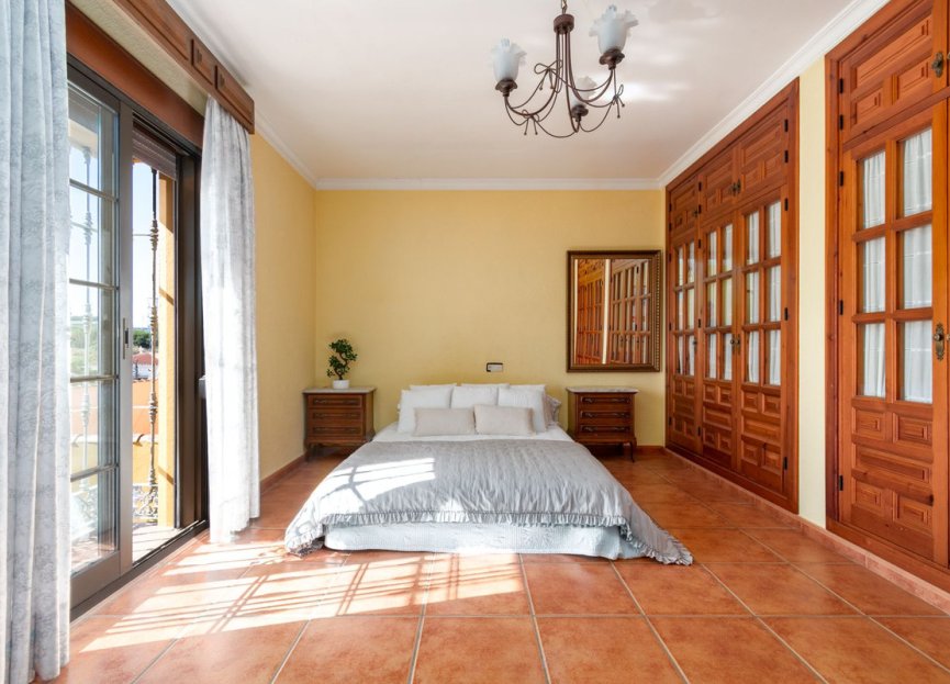 Resale - House - Detached Villa - Fuengirola - Los Pacos