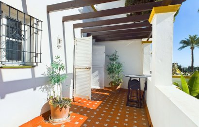 Resale - House - Townhouse - Estepona - Estepona Centro