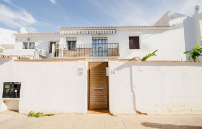 Resale - House - Townhouse - Benalmádena - Benalmadena Costa