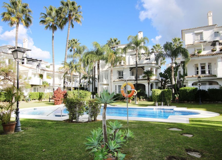 Reventa - Apartment - Middle Floor Apartment - Marbella - Nueva Andalucia