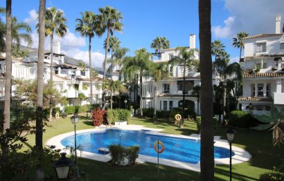 Reventa - Apartment - Middle Floor Apartment - Marbella - Nueva Andalucia