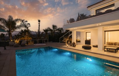 Resale - House - Detached Villa - Marbella - El Rosario