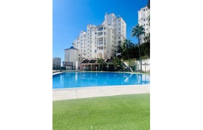 Resale - Apartment - Middle Floor Apartment - Estepona - Estepona Centro