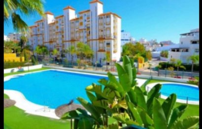 Resale - Apartment - Middle Floor Apartment - Estepona - Estepona Centro