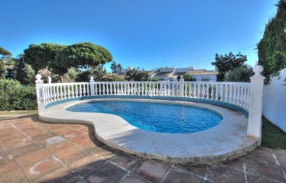 Resale - House - Detached Villa - Mijas - El Chaparral