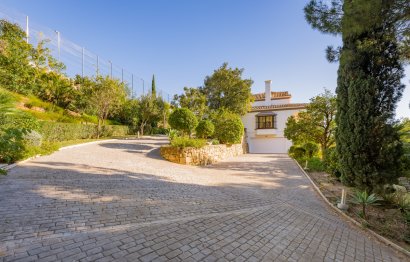 Resale - House - Detached Villa - Benahavís - Benahavís Centro