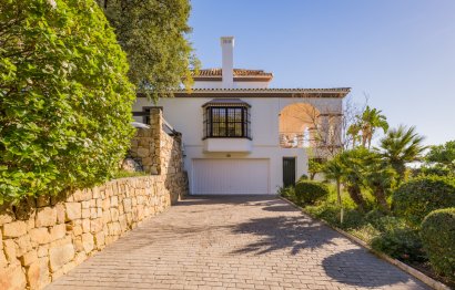 Resale - House - Detached Villa - Benahavís - Benahavís Centro