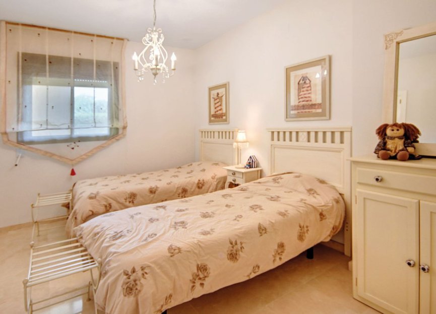 Resale - Apartment - Middle Floor Apartment - Marbella - San Pedro De Alcantara